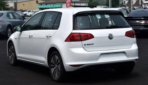 2016 Volkswagen e-Golf SE