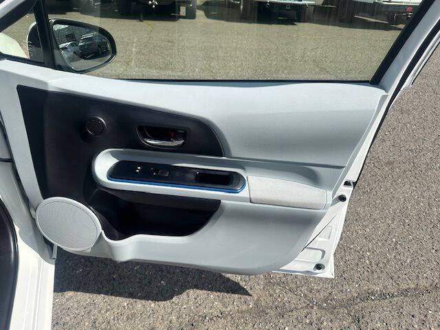 2012 Toyota Prius c