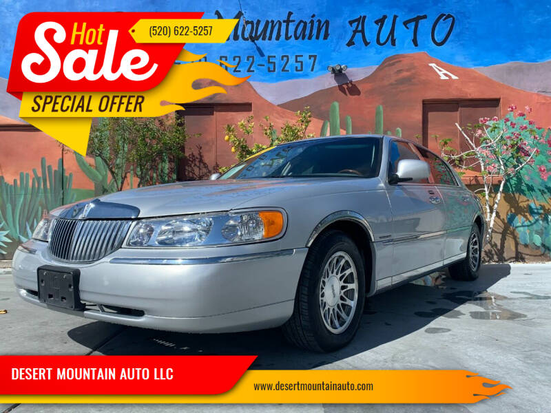 2001 Lincoln Town Car for sale at DESERT MOUNTAIN AUTO LLC in Tucson AZ