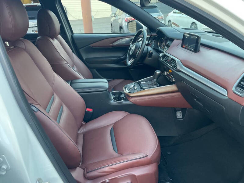 2017 Mazda CX-9 Signature