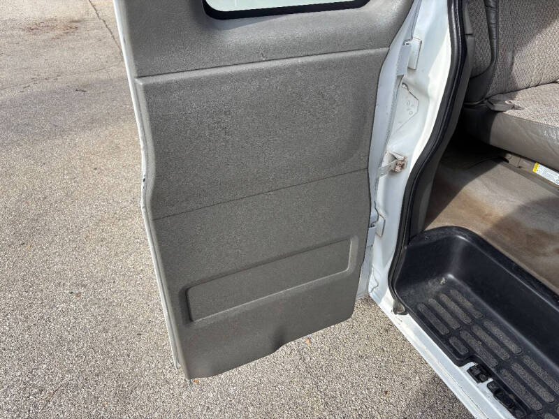 2003 Chevrolet Express 3500 LS