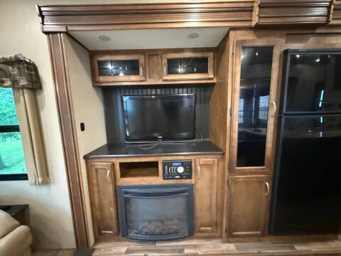 2017 Coachmen RV Chaparral