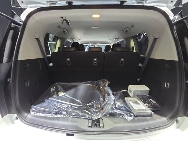 2025 Nissan Armada SV