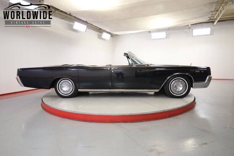 1967 Lincoln Continental