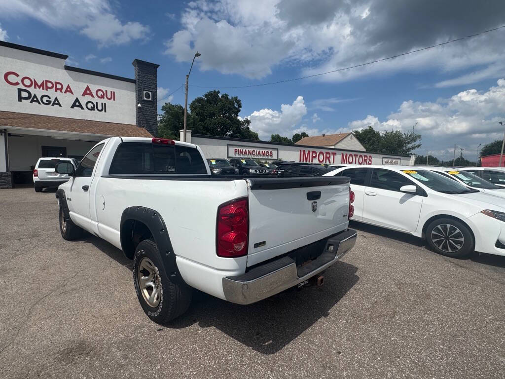 White 2008 Dodge Ram 1500 ST 18