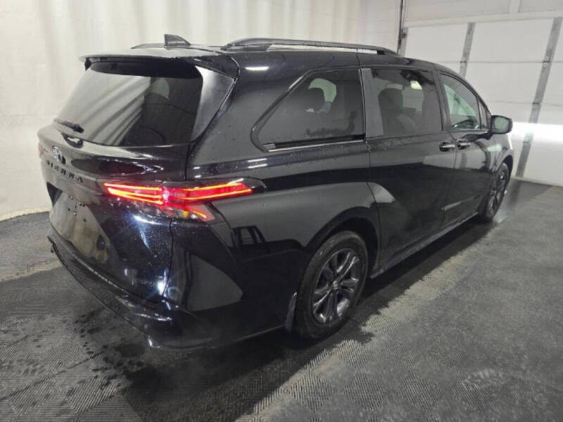 2025 Toyota Sienna