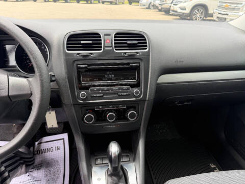2014 Volkswagen Golf 2.5L PZEV