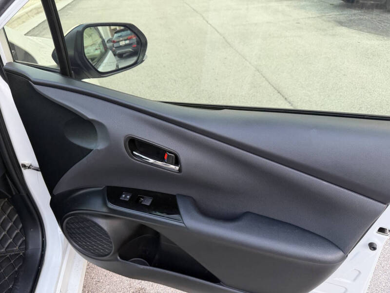 2022 Toyota Prius Nightshade