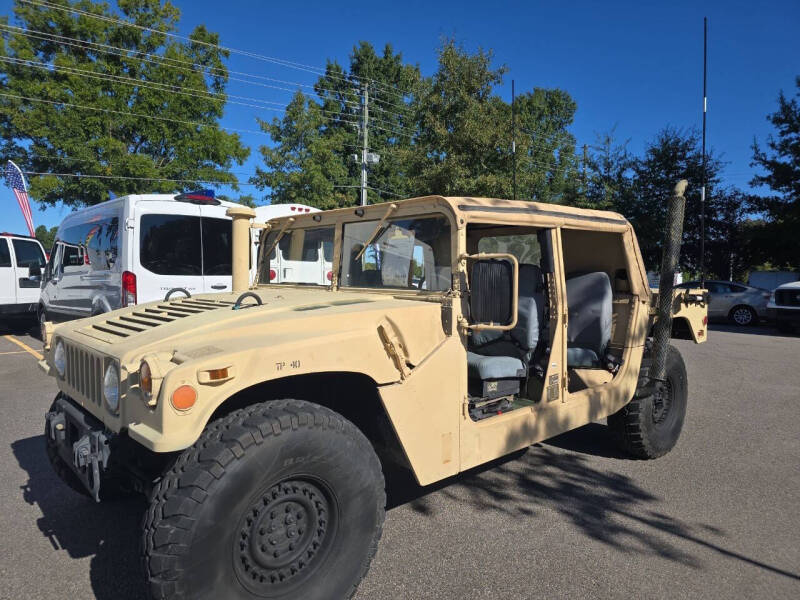 2014 AM General Hummer H1