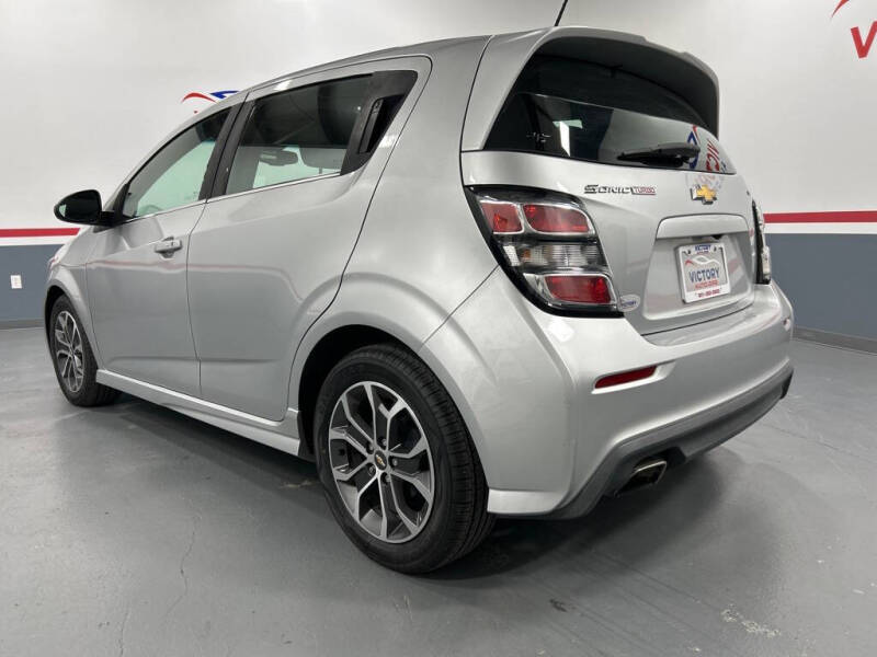 2017 Chevrolet Sonic LT Auto