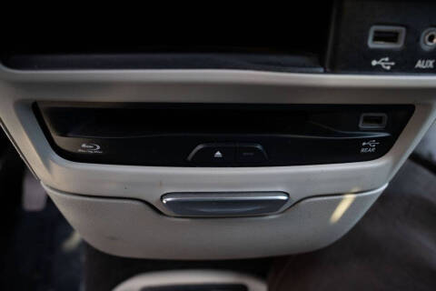 2018 Chrysler Pacifica Hybrid Limited