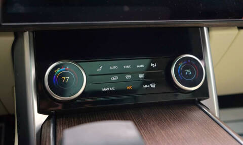 2023 Land Rover Range Rover P400 SE