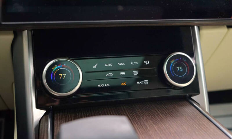 2023 Land Rover Range Rover P400 SE