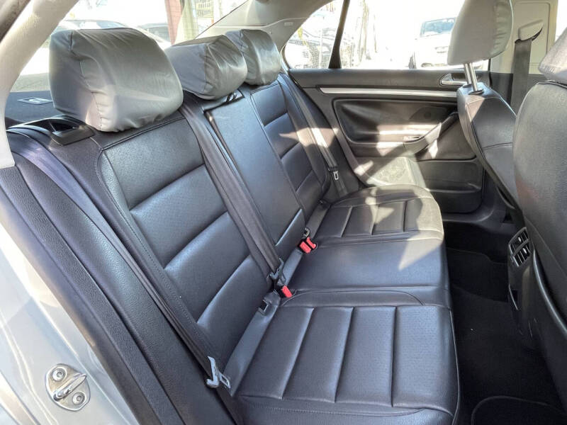 2010 Volkswagen Jetta SE PZEV