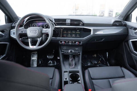 2025 Audi Q3 quattro S line Prem Plus 45 TFSI