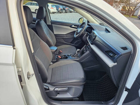 2022 Volkswagen Taos SE 4Motion