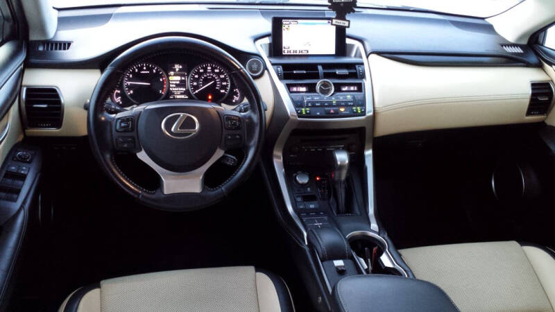 2016 Lexus NX 200t