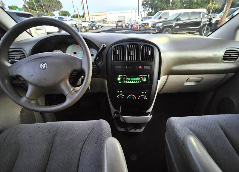 2006 Dodge Grand Caravan SE