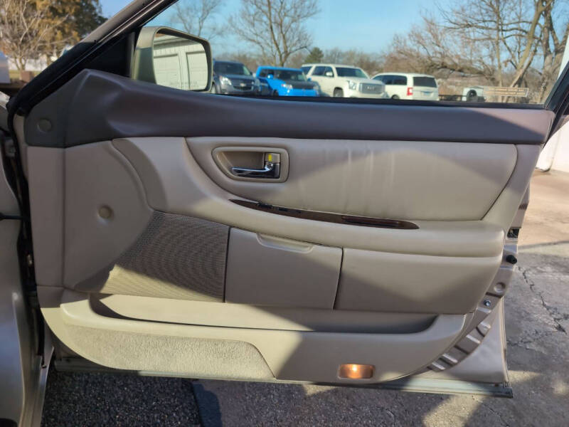 2001 Toyota Avalon XLS