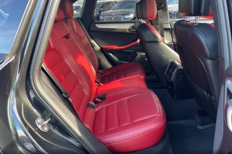 2023 Porsche Macan S