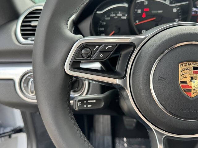 2025 Porsche 718 Cayman