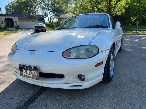 1998 Mazda MX-5 Miata for sale at ELMHURST  CAR CENTER in Elmhurst IL