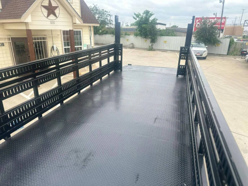 2001 Freightliner FL70