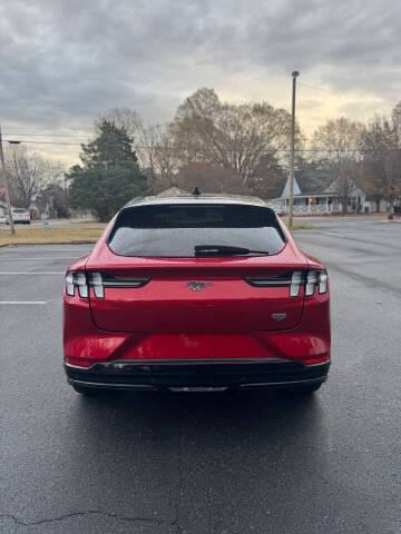 2021 Ford Mustang Mach-E California Route 1