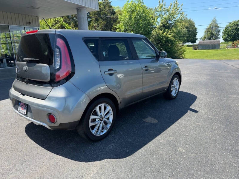 2018 Kia Soul +