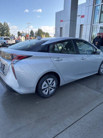 2016 Toyota Prius Four