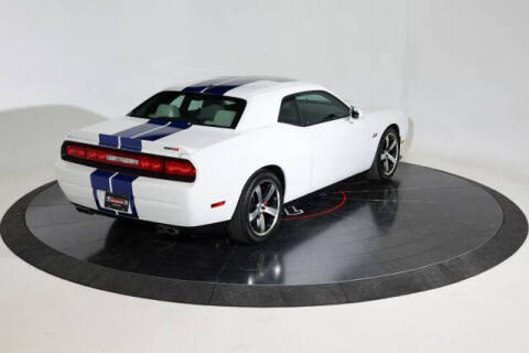 2011 Dodge Challenger SRT8 392