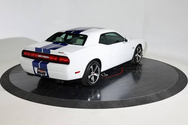 2011 Dodge Challenger SRT8 392