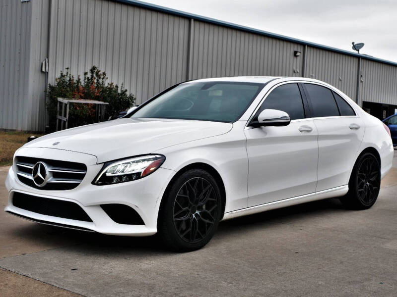 2019 Mercedes-Benz C-Class Sedan C300's photo