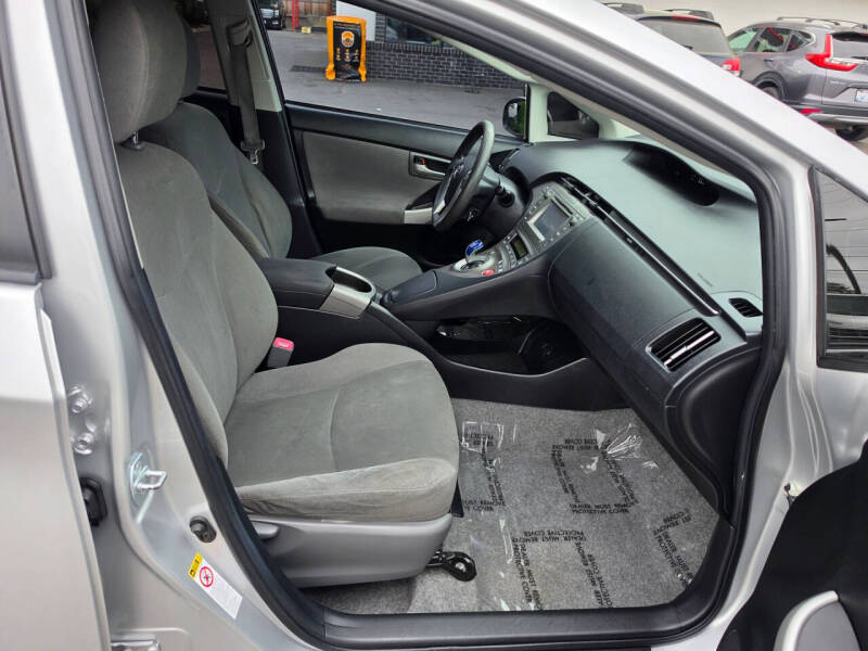 2012 Toyota Prius Two