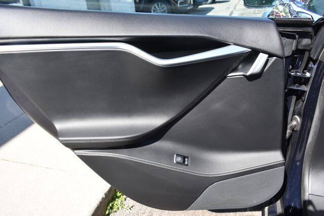 2014 Tesla Model S