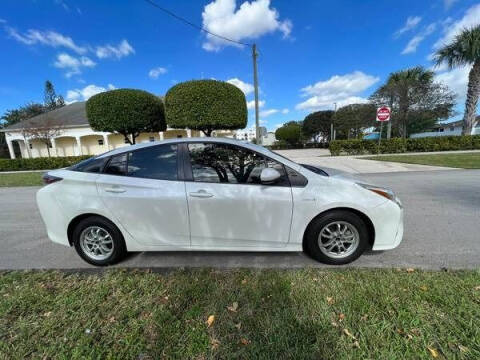 2017 Toyota Prius Two
