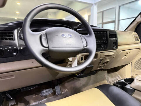 2005 Ford Excursion Eddie Bauer