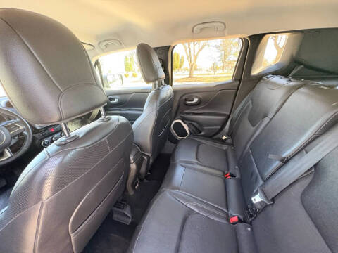 2017 Jeep Renegade Deserthawk