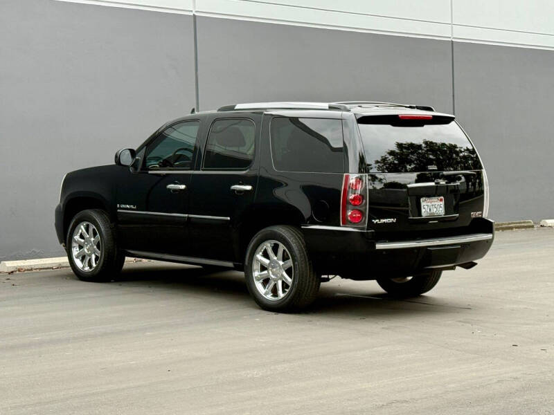 2007 GMC Yukon Denali