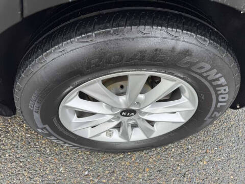 2019 Kia Sorento LX V6