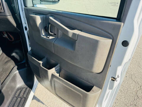 2018 Chevrolet Express 2500