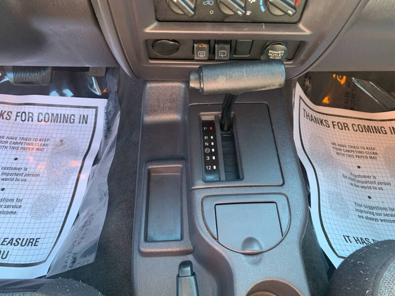 2000 Jeep Cherokee Sport