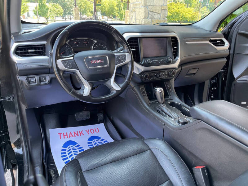 2019 GMC Acadia SLT-1