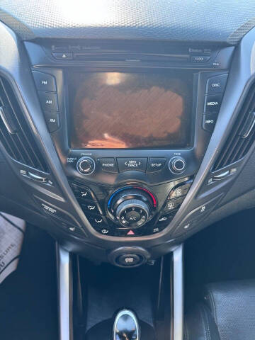 2016 Hyundai Veloster Turbo