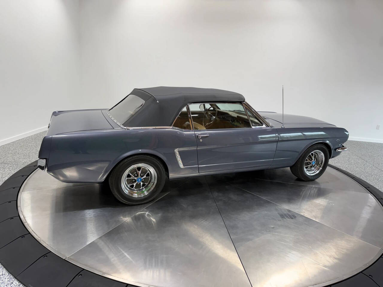 1965 Ford Mustang 21