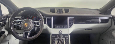 2017 Porsche Macan GTS