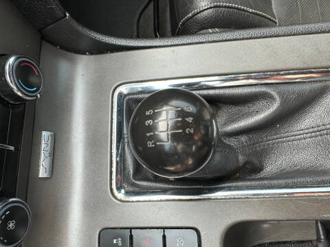 2012 Ford Mustang V6 Premium