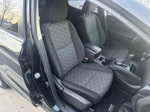 2018 Nissan Rogue Sport SV