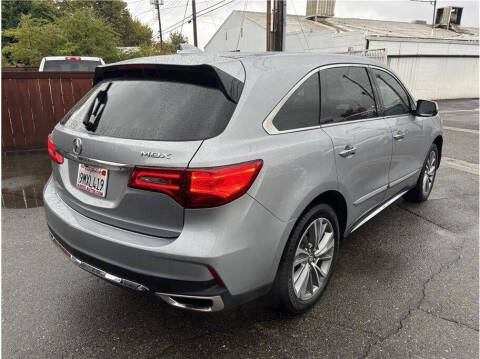 2017 Acura MDX w/Tech