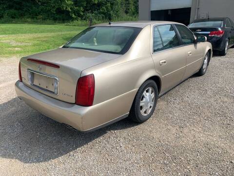 2005 Cadillac DeVille for sale at Court House Cars, LLC in Chillicothe OH